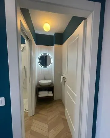 Residenza Marina 아파트 *