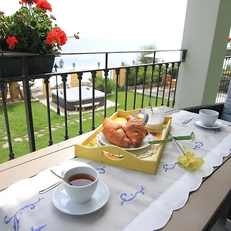 Residenza Marina アパート リーヴァ・リーグレ